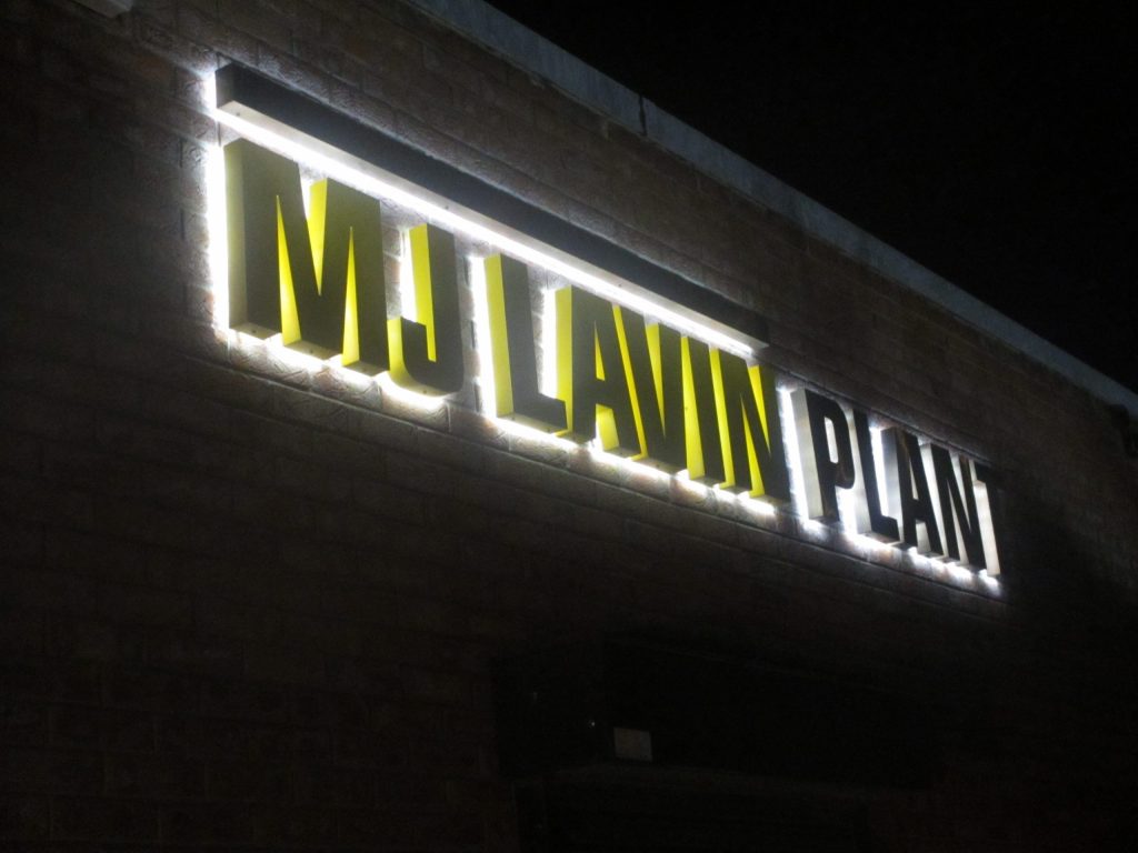 Lavin Plant & Machinery Signage